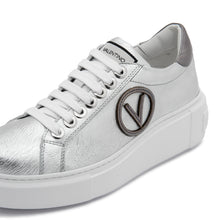 Load image into Gallery viewer, VALENTINO Sneaker Baraga Silver