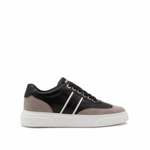 Load image into Gallery viewer, VALENTINO black STAN sneakers with logo on the band