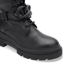 Carica l&#39;immagine nel visualizzatore di Gallery, VALENTINO Biker boots in pelle nera